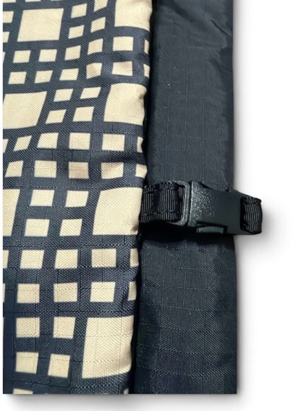 LeSportsac Black Cream Geometric Foldover Crossbody Purse